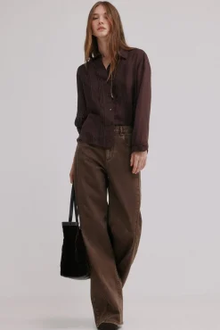 Beth. Vaqueros efecto lavado