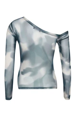 Blusa con cuello asimétrico