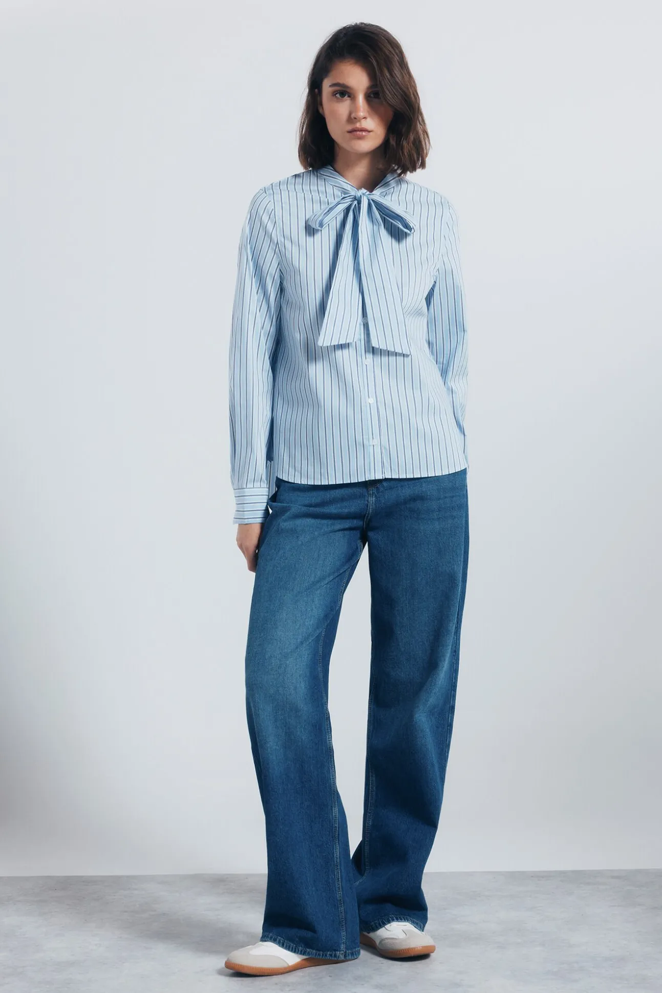 Blusa cuello lazo rayas