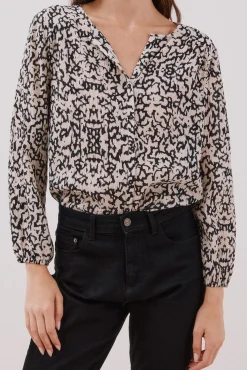 Blusa cuello redondo