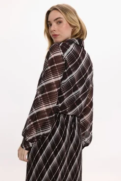 Blusa de gasa con lazada