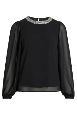 Blusa de gasa con pedrería en el cuello