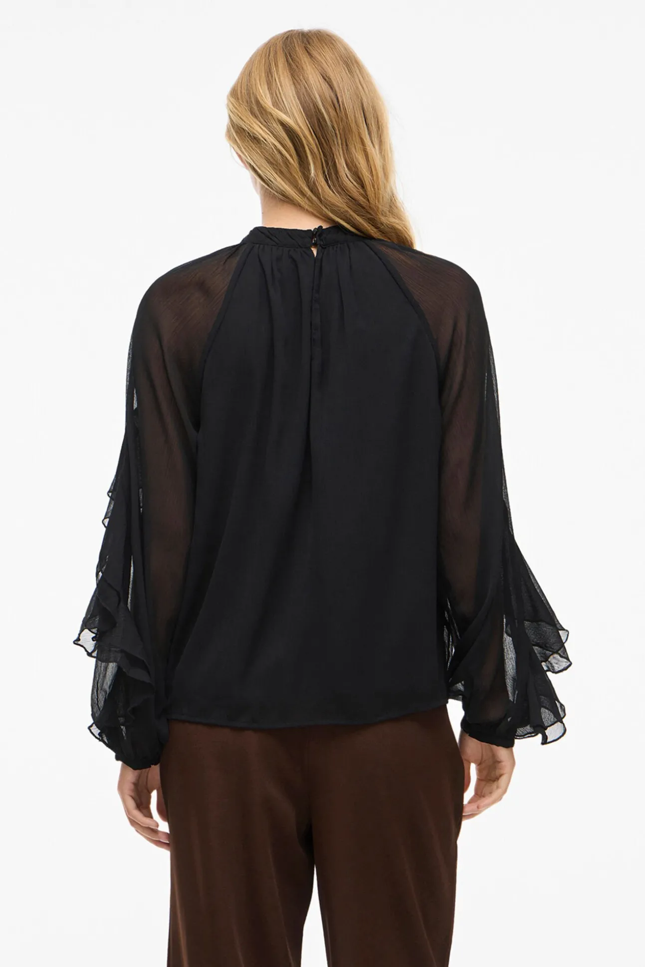 Blusa de gasa con volantes