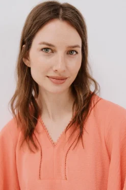 Blusa encaje volantes