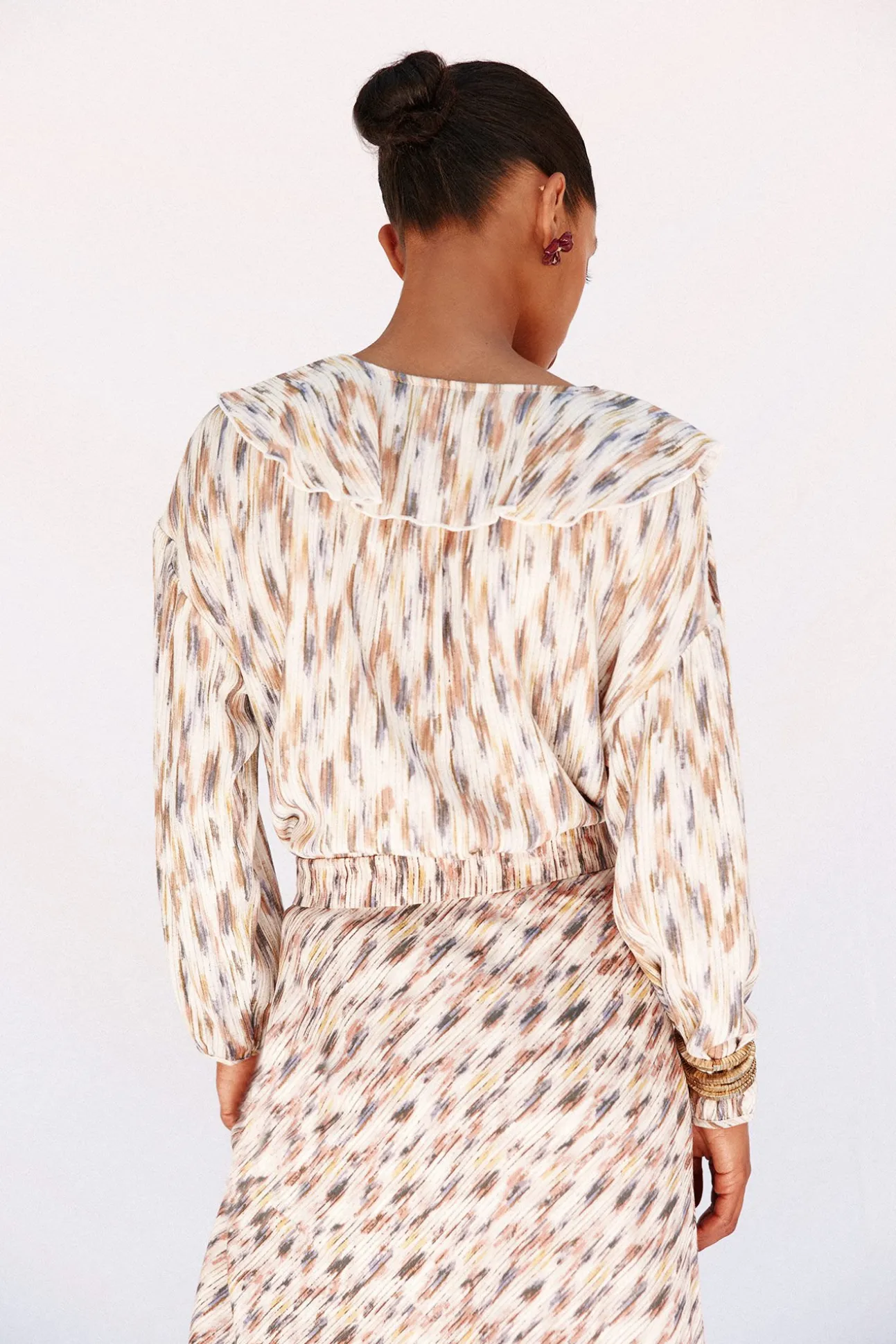 Blusa estampada volantes