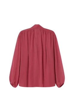 Blusa fluida con lazada
