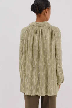 Blusa fluida estampada lurex