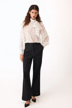 Blusa lunares desfile