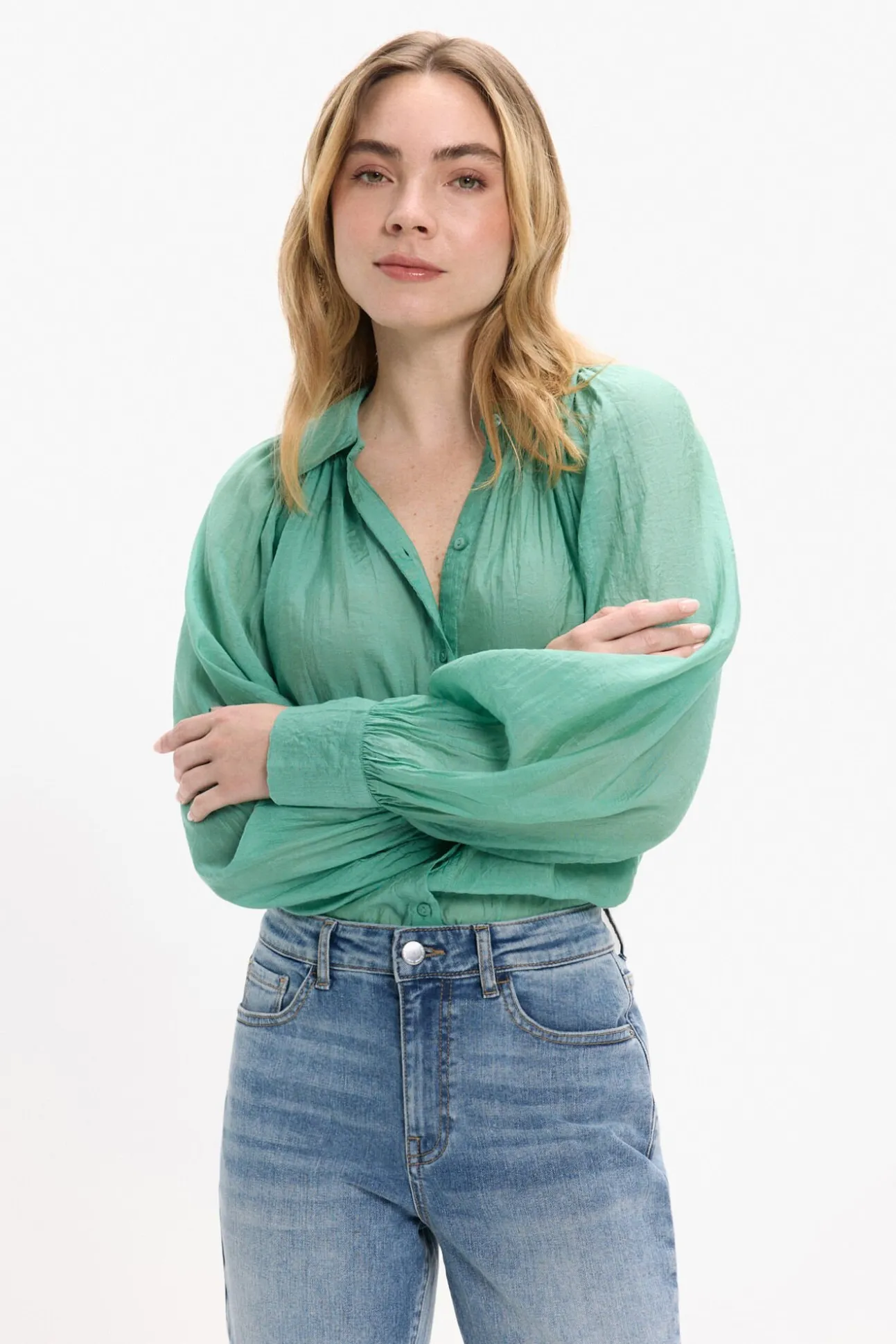 Blusa manga larga abullonada