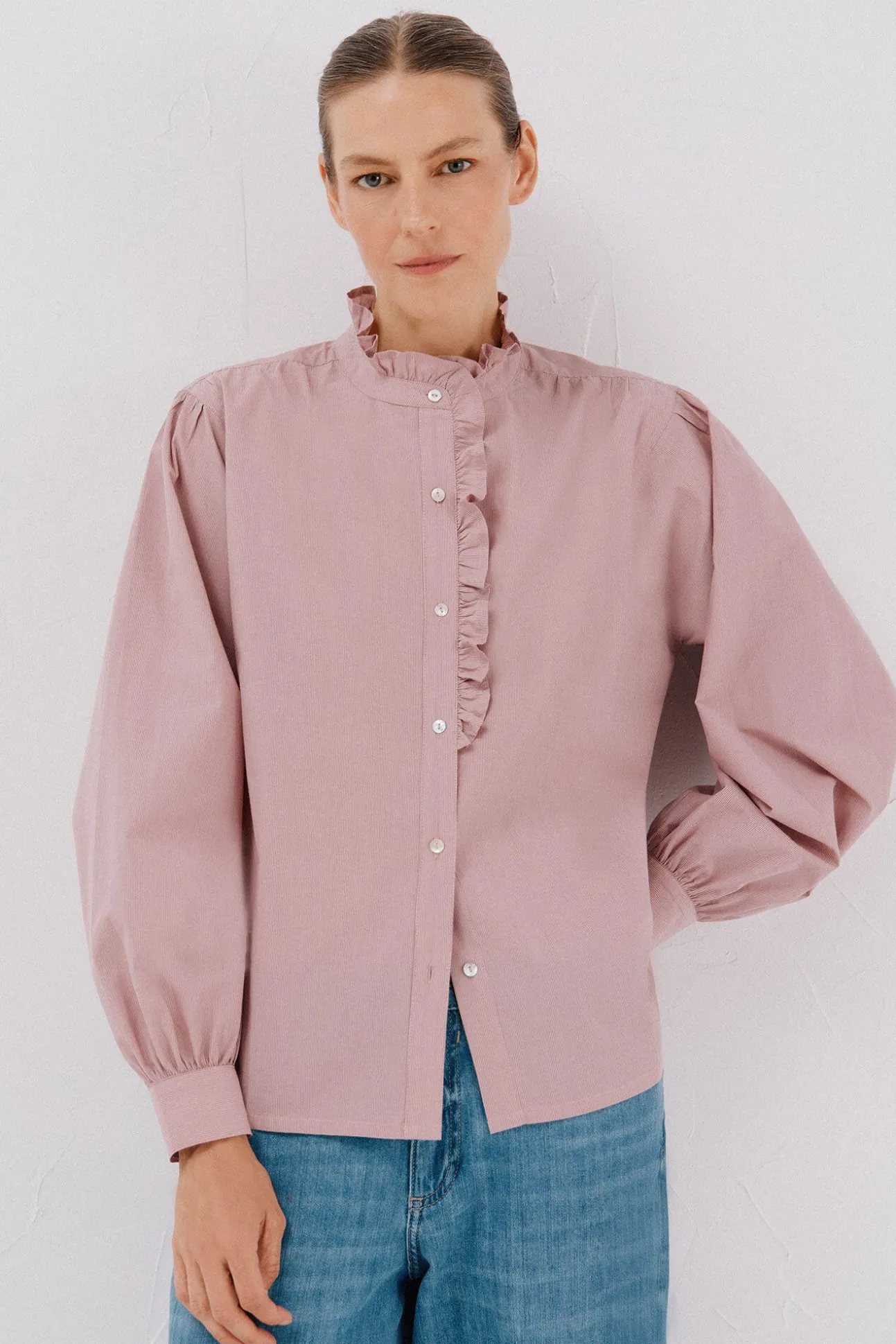 Blusa rayas cuello volantes