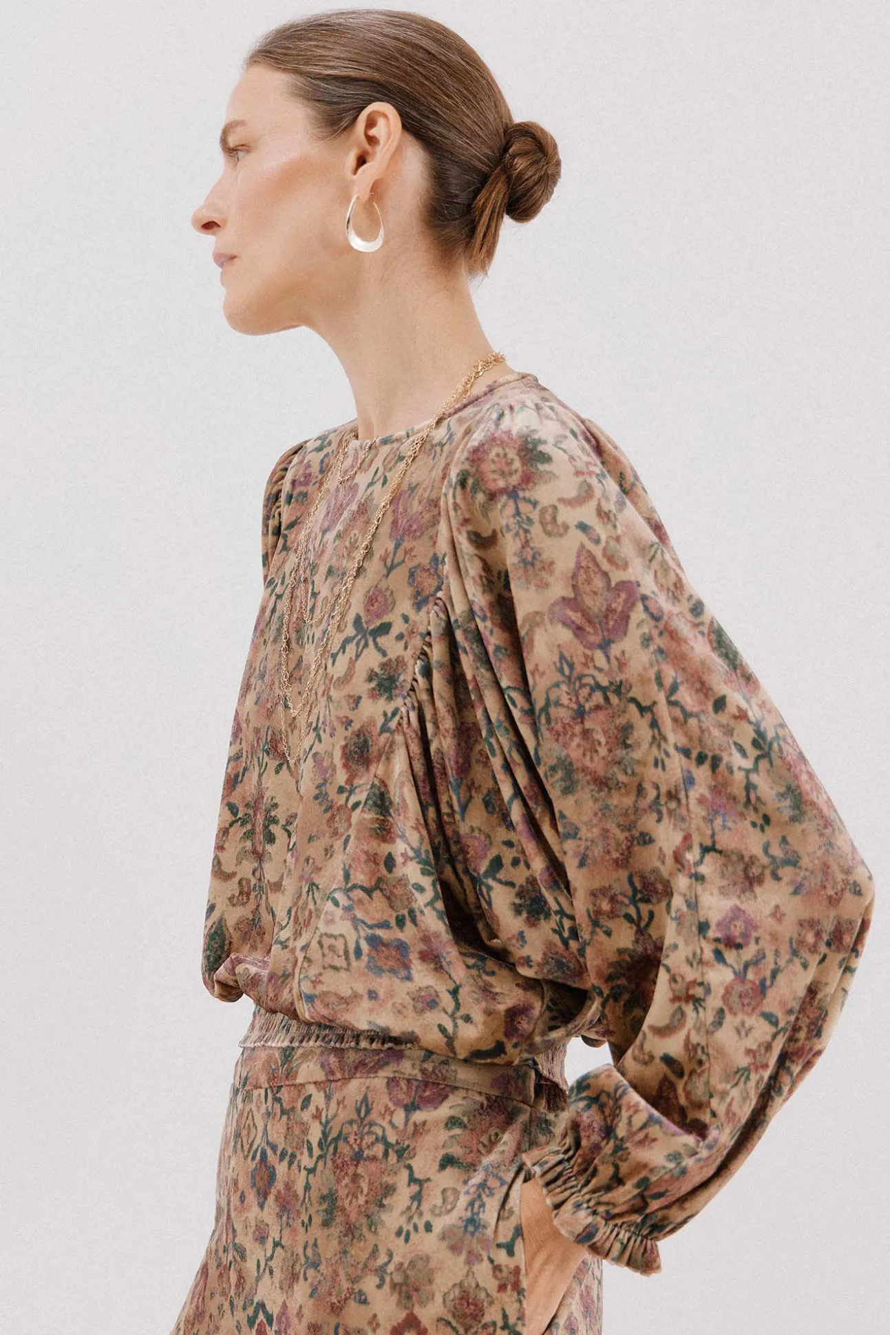 Blusa terciopelo estampada