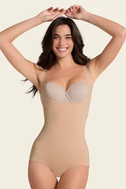 Body faja moldeador de aspecto invisible en glúteos