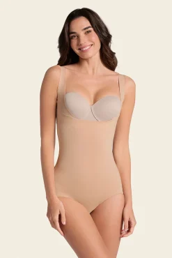 Body faja moldeador de aspecto invisible en glúteos