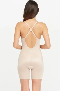 Body reductor escote U beige Spanx