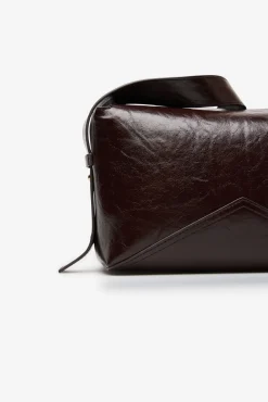 Bolsillo hombro cortes