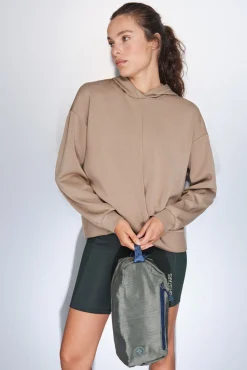 Bolso bandolera nylon kaki satinado