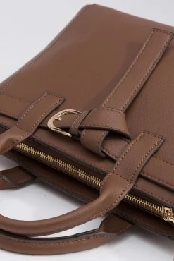 Bolso city con hebilla