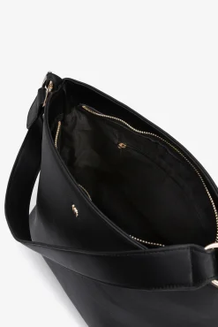 Bolso de Hombro con Aros Metálicos