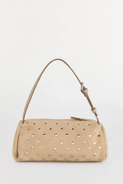 Bolso de hombro con tachas en piel