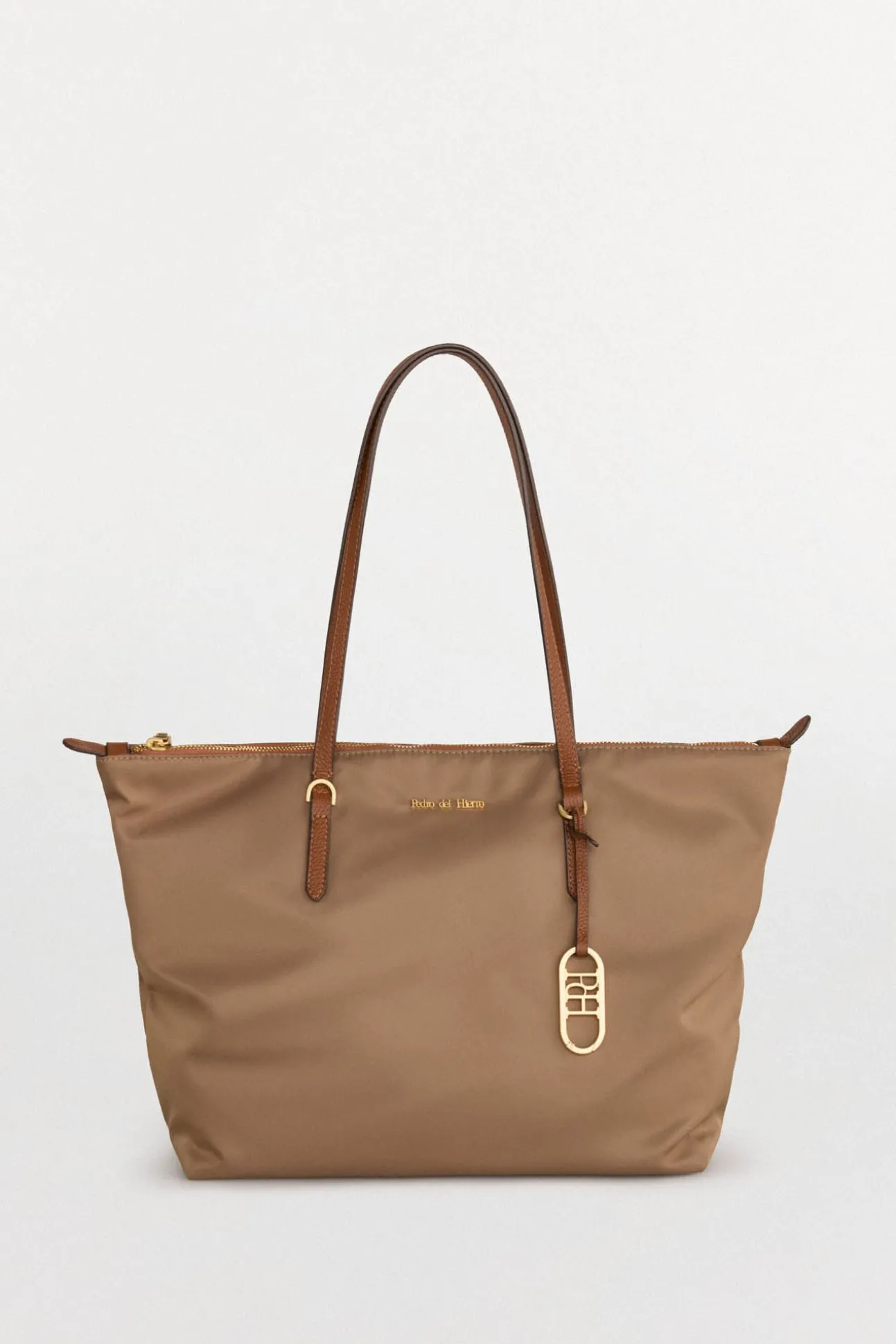 Bolso shopper nylon con cremallera