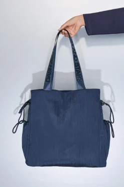 Bolso tote nylon azul satinado