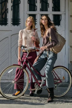 Bonnie. Vaqueros wide leg