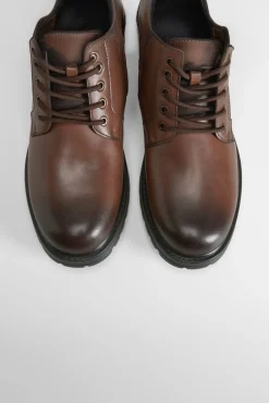 Bota de piel montaña de COMFEET