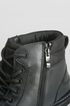 Bota de piel montaña de COMFEET