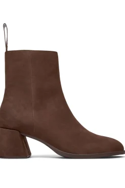 Botas de media caña de piel