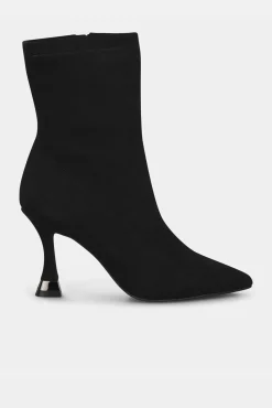 Botín ajustado tacón aguja