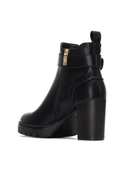 Botín de tacón tipo chelsea