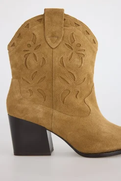 Botín tacon serraje