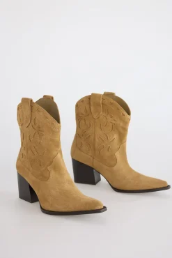 Botín tacon serraje