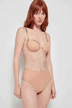 Braga alta sin costuras