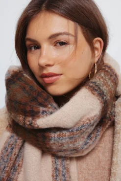 Bufanda cuadros marrones