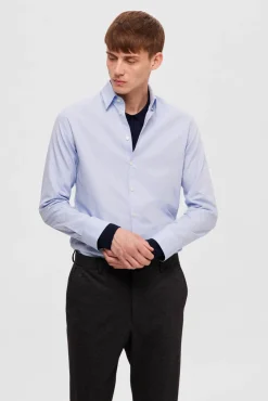 Camisa de algodón orgánico Slim Fit.