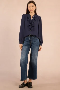 Camisa de manga larga detalle volantes