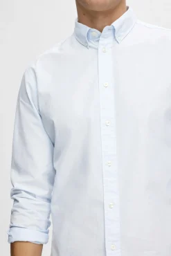 Camisa de manga larga Slim Fit confeccionada con algodón reciclado