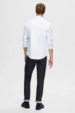 Camisa de manga larga Slim Fit confeccionada con algodón reciclado