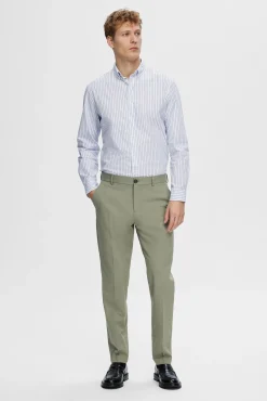 Camisa de manga larga Slim Fit confeccionada con algodón reciclado