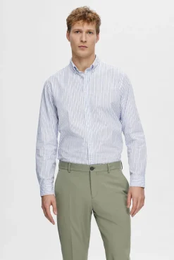 Camisa de manga larga Slim Fit confeccionada con algodón reciclado