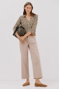 Camisa elástica botones