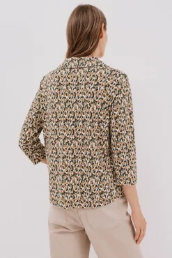 Camisa elástica botones