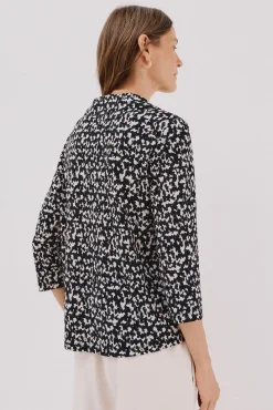 Camisa elástica botones