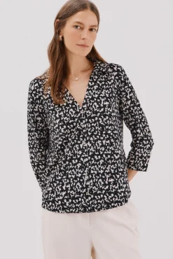 Camisa elástica botones