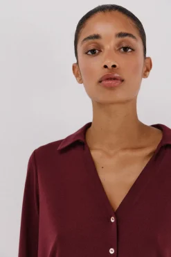 Camisa elástica botones