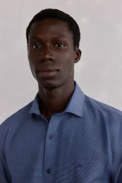 Camisa estructura fácil plancha + anti olor regular fit