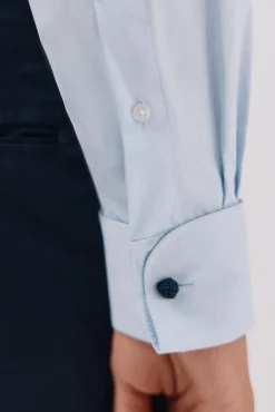 Camisa gemelos lisa fácil plancha