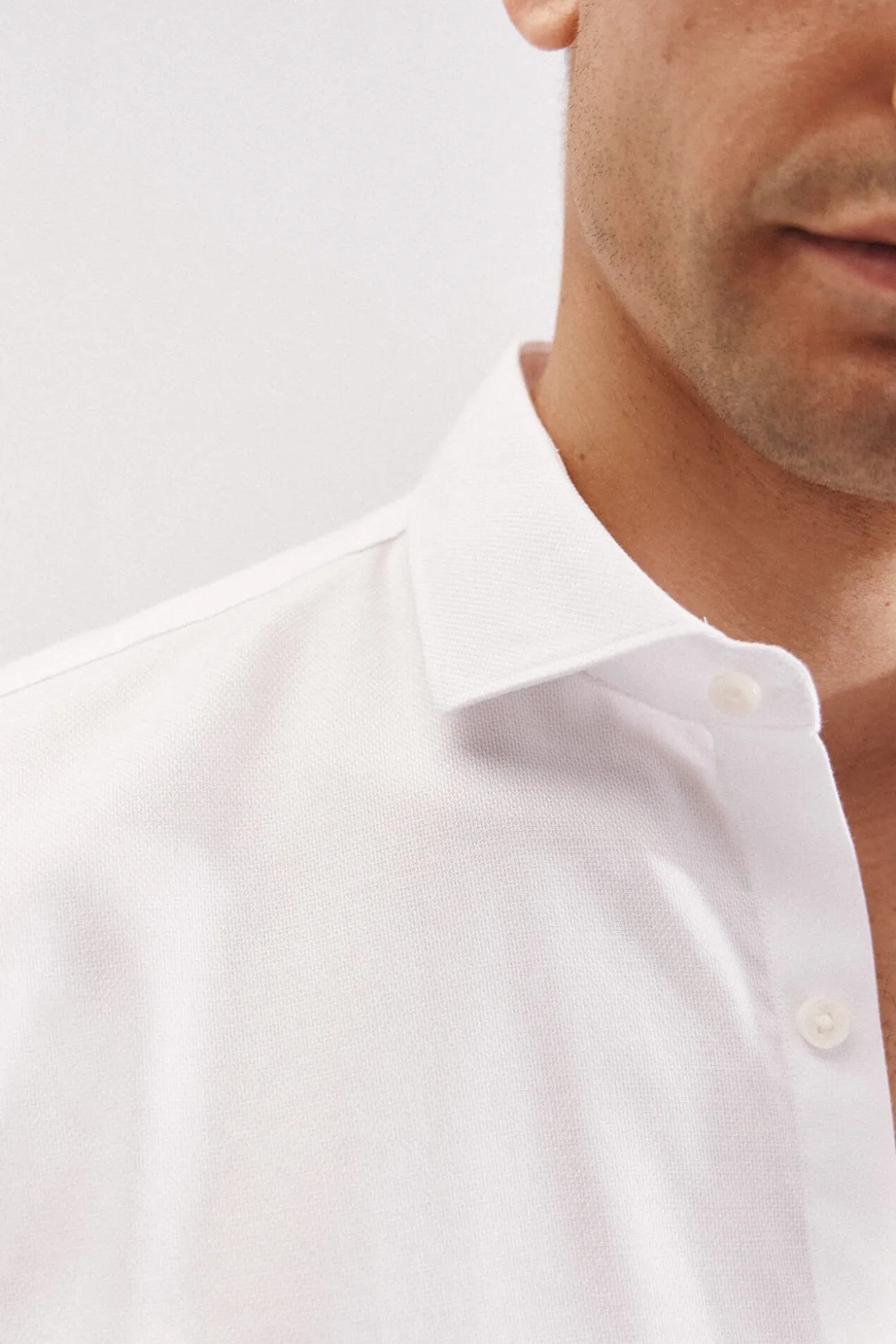 Camisa gemelos slim fit fácil plancha