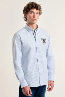 Camisa hombre Valecuatro celeste modelo banderas